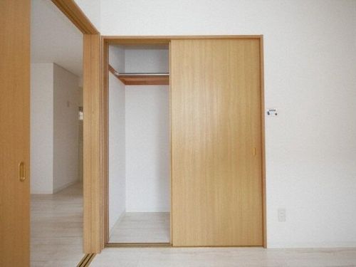 グロワール中の島102の内装