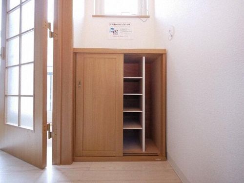 グロワール中の島102の内装