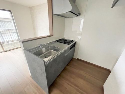 福岡県春日市岡本1丁目(アパート)の賃貸物件のキッチン