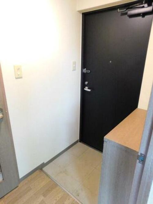 シャリテ平岸Ⅰ303の玄関