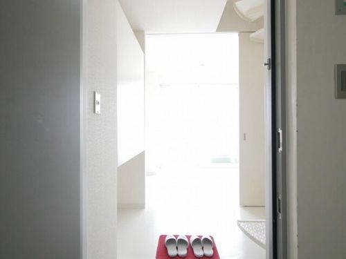 北海道札幌市中央区南十四条西7丁目(マンション)の賃貸物件の玄関