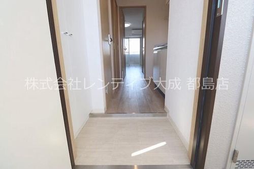 大阪府大阪市都島区内代町2丁目(マンション)の賃貸物件の玄関