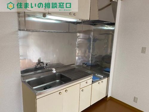 愛知県岡崎市矢作町字土井城(アパート)の賃貸物件のキッチン