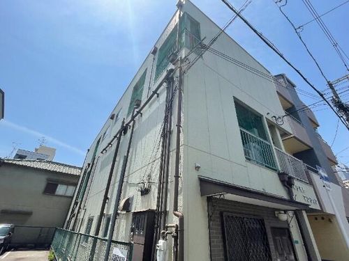 マツモトマンション203の外観