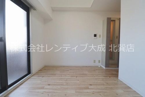 エンブレム巽西の内装