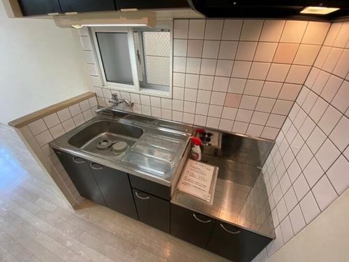 北海道札幌市中央区大通東5丁目(マンション)の賃貸物件のキッチン