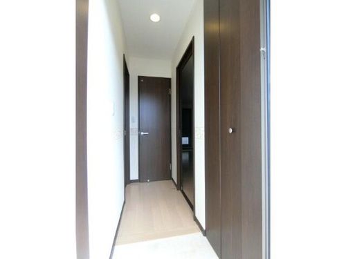 パナメゾンプレミアムの玄関
