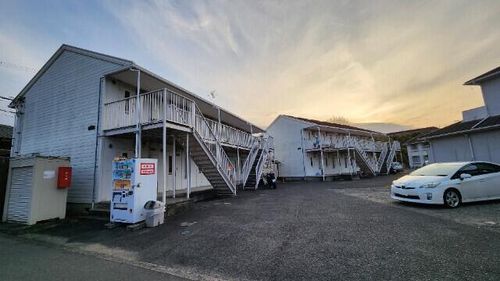 プレジールの外観