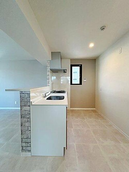 Celenest浄心00401のキッチン