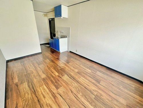 Stylish24UHOの居間