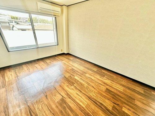 Stylish24UHOの内装