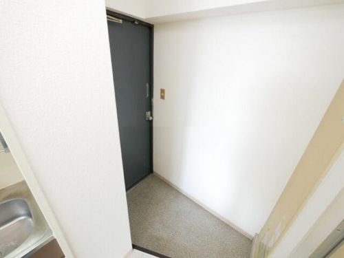 グランビルド平林2Eの玄関