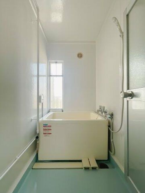 公社賃貸SMALIO 貝塚中央3-305の風呂