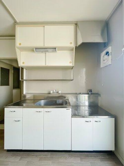 公社賃貸SMALIO 貝塚中央3-305のキッチン
