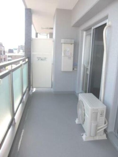 ドルフ今里駅前の内装