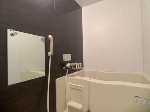 北海道札幌市中央区北二条西18丁目(マンション)の賃貸物件の風呂