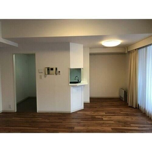 北海道札幌市中央区南一条西27丁目(マンション)の賃貸物件の内装