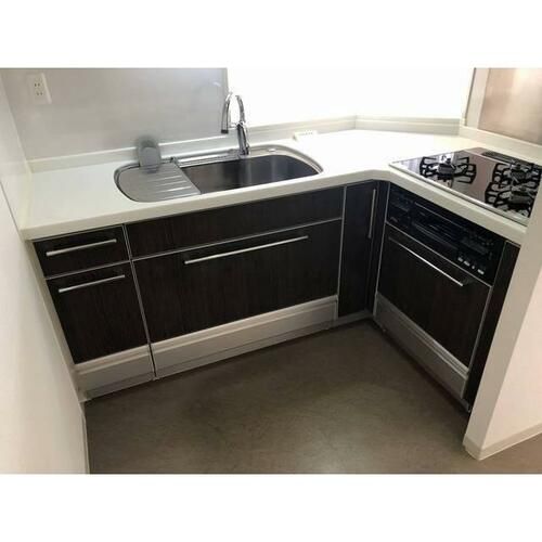 北海道札幌市中央区南一条西27丁目(マンション)の賃貸物件のキッチン