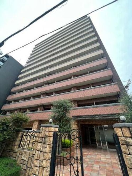 アーバネックス西長堀の外観