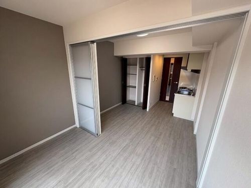 アーバネックス西長堀の内装