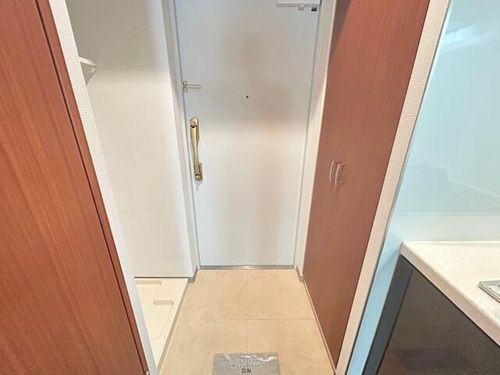 ドルチェヴィータ北浜の玄関