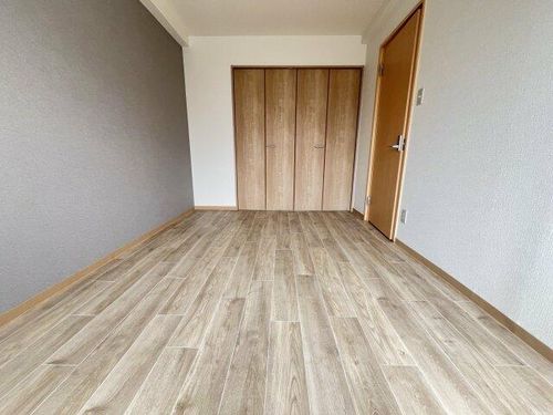 パインリーフ和泉202の内装