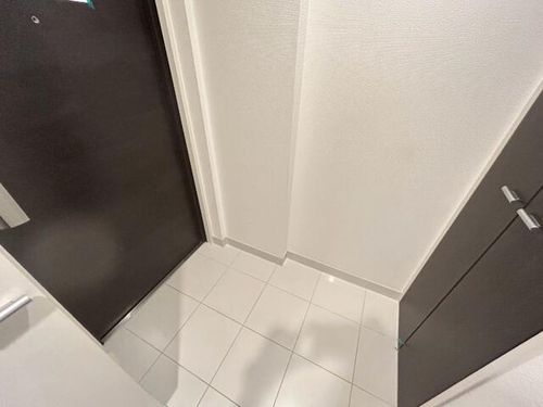 アーバネックス北浜の玄関