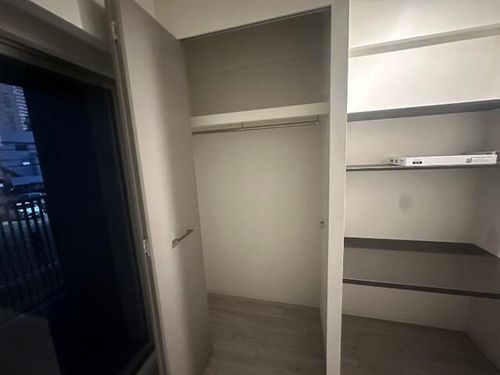 アーバネックス難波WESTの玄関