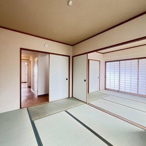 ユーハウス白壁の内装