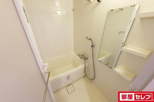 プランドール那古野の風呂