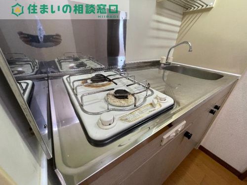 愛知県岡崎市大平町字奥田潰(アパート)の賃貸物件のキッチン