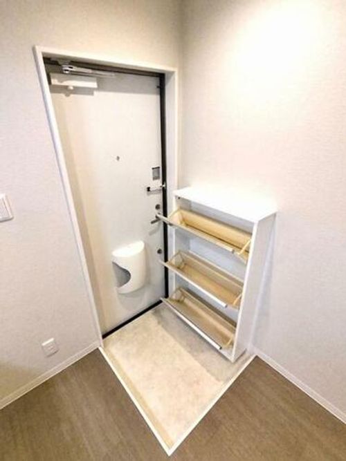 大阪府堺市堺区寺地町西3丁(アパート)の賃貸物件の玄関