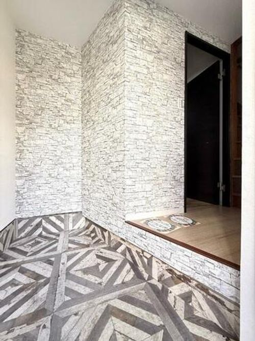 大阪府堺市西区宮下町(一戸建)の賃貸物件の玄関