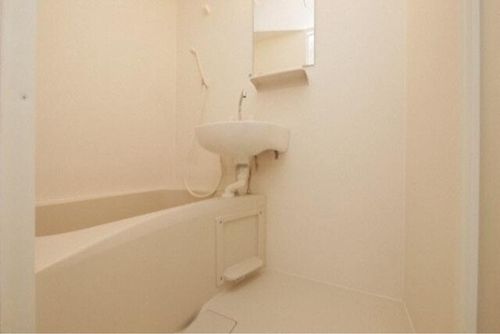 セラ玉出ウェスト214の風呂