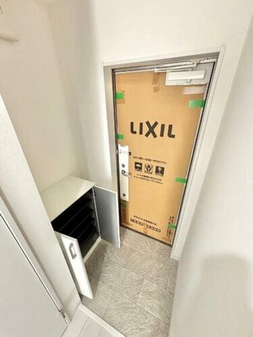 大阪府堺市堺区北向陽町1丁(アパート)の賃貸物件の玄関