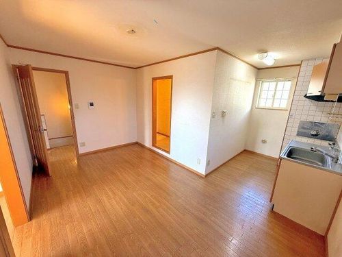 レフィナード・カージェⅠの居間