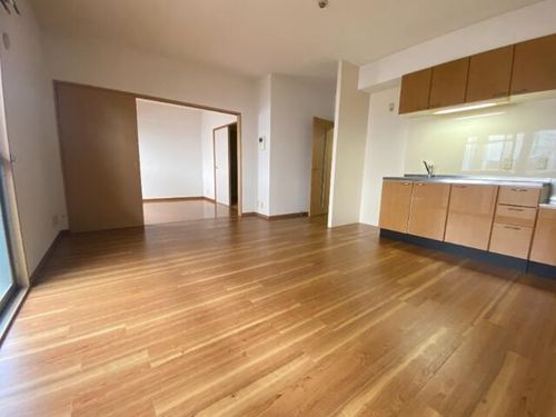 プラージュキシダの内装