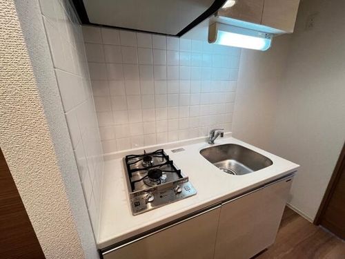 プレサンス玉造駅前ルージュのキッチン