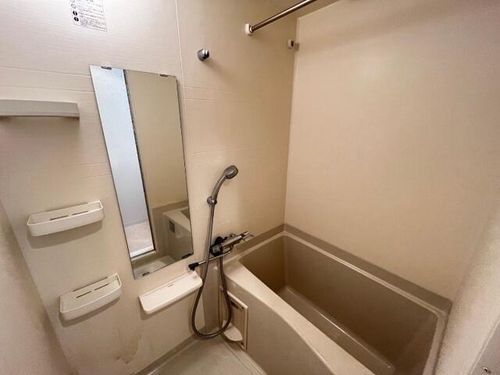 プレサンス玉造駅前ルージュの風呂