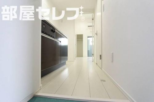 ヴィルシーナ101の玄関