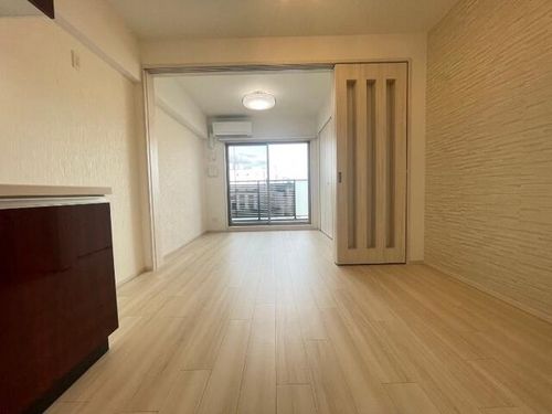 プレジオ難波の内装