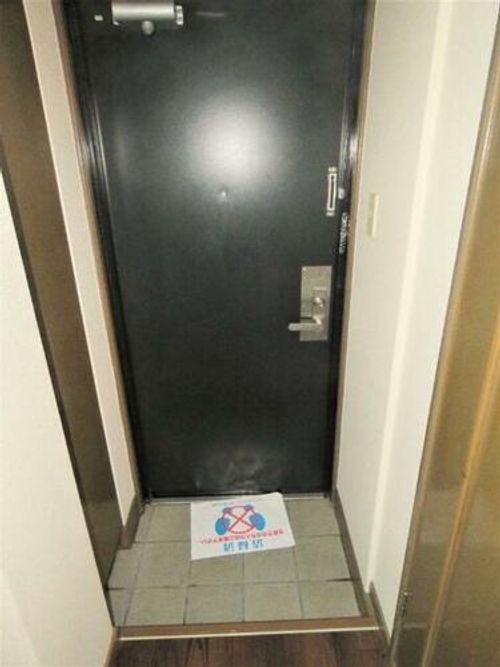 大阪府堺市堺区中向陽町1丁(マンション)の賃貸物件の玄関