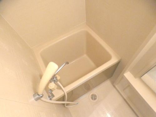 福岡県大野城市雑餉隈町1丁目(アパート)の賃貸物件の風呂