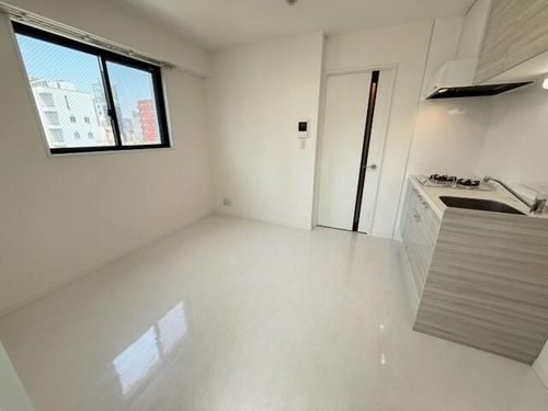 アートレジデンス上町の内装