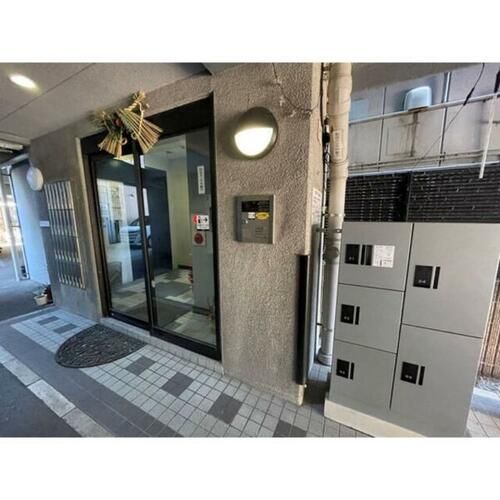 福岡県福岡市中央区港2丁目(マンション)の賃貸物件の玄関