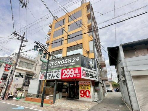 ゴールドハイツの外観