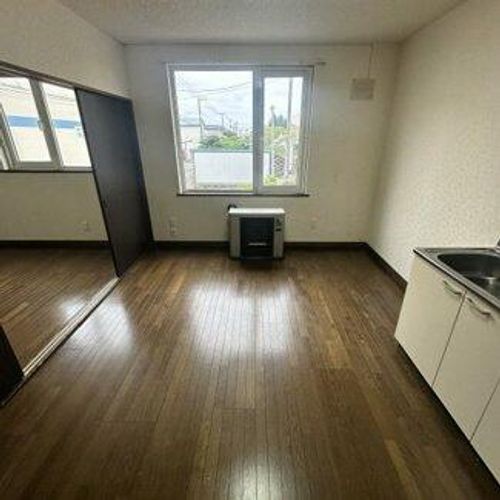 ハイツグリンサイド2101の居間