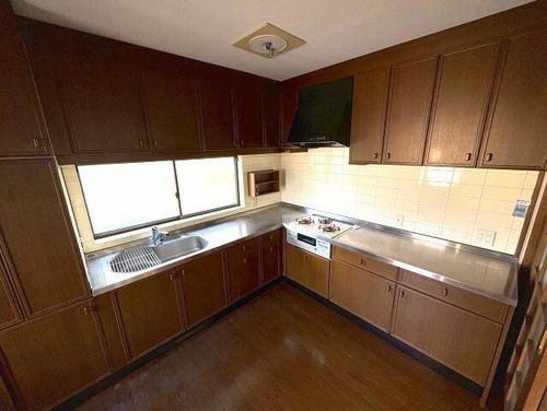 大阪府富田林市梅の里3丁目(一戸建)の賃貸物件のキッチン