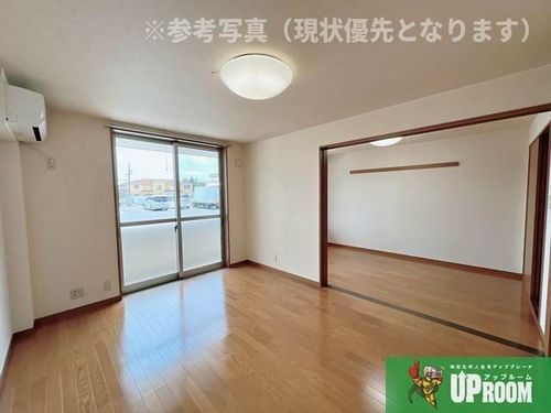 サンフラワー諏訪の居間