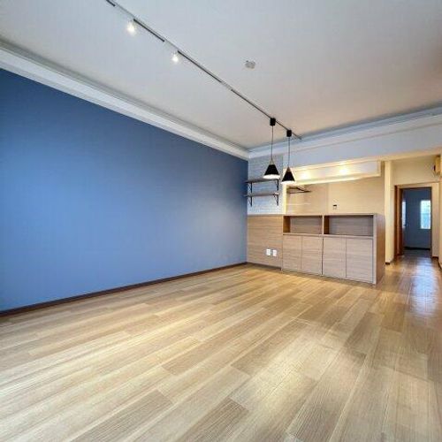 グレイス茶屋ヶ坂駅前の居間